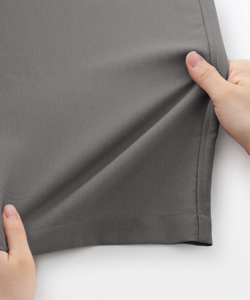 無印良品(ムジルシリョウヒン)の「紳士 風を通す ストレッチ 五分袖シャツ(シャツ/ブラウス・メンズ・ブラック/ダークネイビー/グレー系・XL/S/M/L)」の13枚目の写真