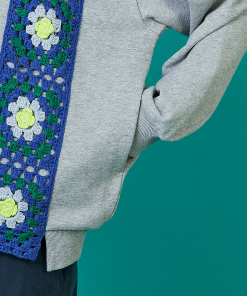 FRAPBOIS（フラボア）の「グラニースクエアスウェット（スウェット・レディース・ターコイズブルー/グレー・1/2）」の4枚目の写真