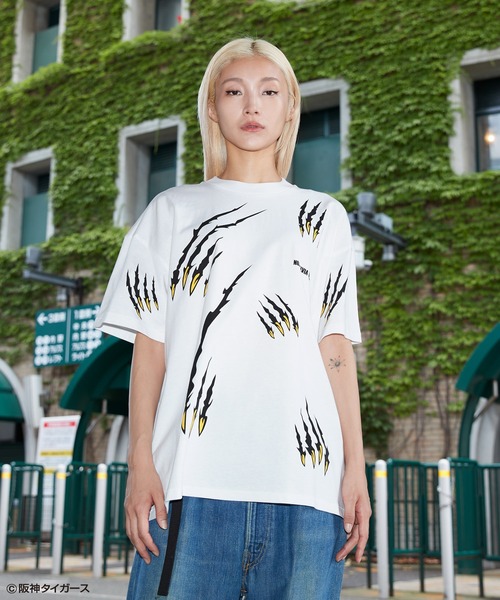 阪神タイガース　Tシャツ _【阪神タイガース90周年コラボ】 Tigers Scratch Tee Color