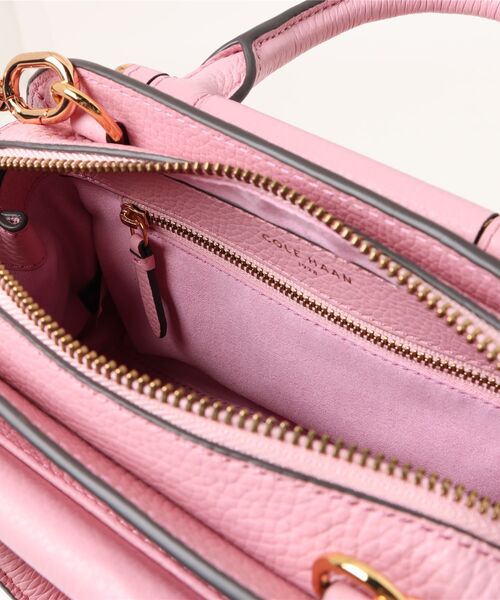 COLE HAAN（コールハーン）の「キャサリンスモールサッチェル womens（ハンドバッグ・レディース・ピンク・OSFA）」の7枚目の写真