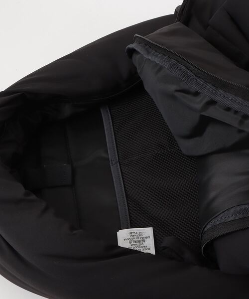 adidas（アディダス）の「マストハブ パフィーバックパック（L） / アディダス adidas（バックパック/リュック・メンズ・ブルー/ブラック・FREE）」の15枚目の写真