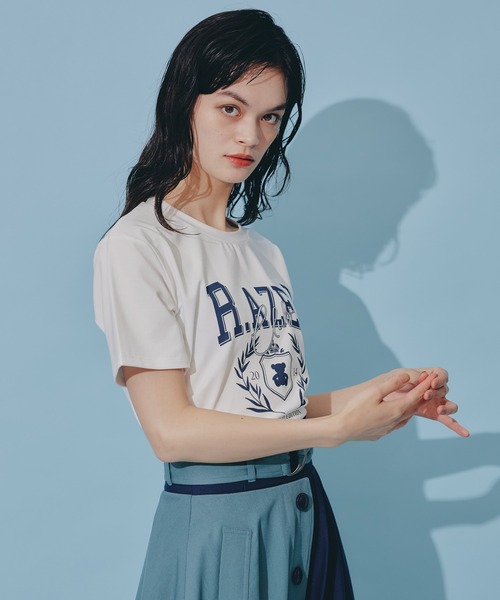 REDYAZEL(レディアゼル)の「アゼルクラブロゴTシャツ(Tシャツ/カットソー・レディース・ネイビー/オフホワイト・FREE)」の3枚目の写真