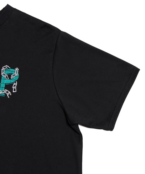 PUNYUS（プニュズ）の「鎖ロゴ刺繍Ｔシャツ（Tシャツ/カットソー・レディース・ホワイト/ブラック/イエロー・1/2/3/4）」の13枚目の写真