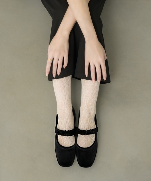 muku(ムク)の「BALLET SHOES / VELOUR(バレエシューズ・レディース・レッド/ブラック・36/38/40)」の1枚目の写真