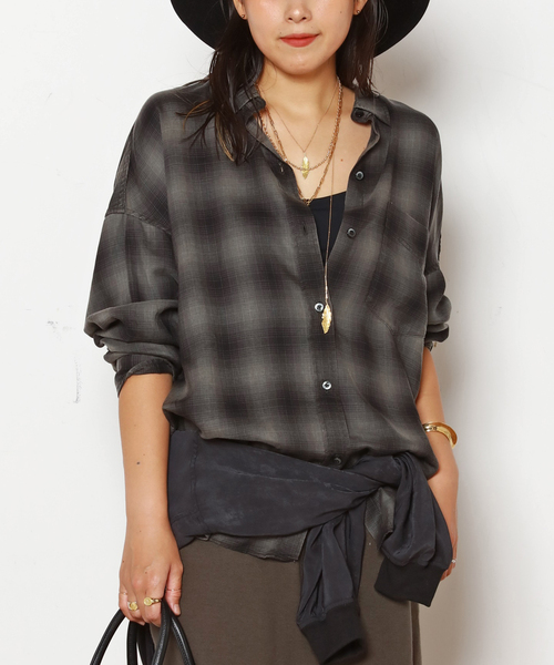 AP STUDIO(エーピーストゥディオ)の「オーバーダイオンブレチェックシャツ(シャツ/ブラウス・レディース・スミクロ/ブラウン・FREE)」の1枚目の写真