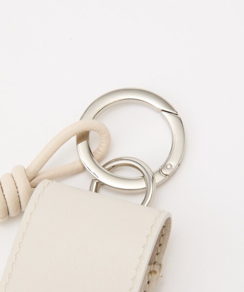 リップポーチ付きレザーチャーム（チャーム）｜russet（ラシット）の