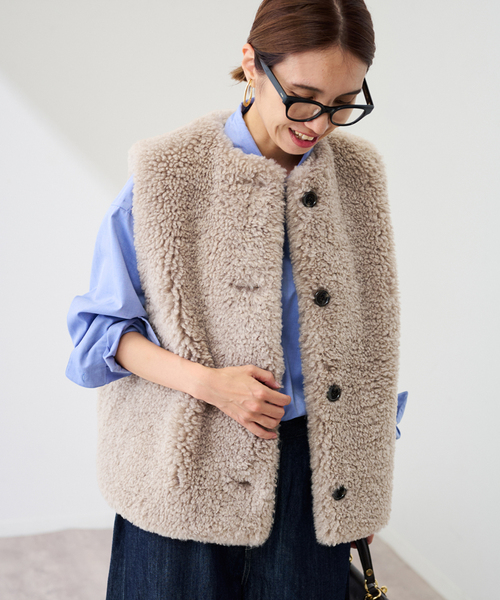 FRAMeWORK フェイクファーベスト ベージュ ≪追加≫フェイクファーベスト（その他アウター）｜FRAMeWORK