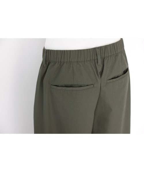 MDR(エムディアール)の「『ツータックワイドチノパンツ』(チノパンツ・メンズ・オフホワイト/ブラック/カーキ・L/M)」の8枚目の写真