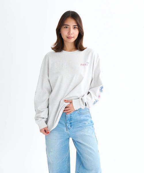 ROXY(ロキシー)の「BELLIS L/S TEE /ロキシールーズシルエットバックプリント長袖ロンT(Tシャツ/カットソー・レディース・グレー/ベージュ/ブラック/ホワイト・LARGE/MEDIUM/SMALL)」の17枚目の写真