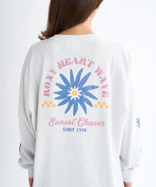 ROXY(ロキシー)の「BELLIS L/S TEE /ロキシールーズシルエットバックプリント長袖ロンT(Tシャツ/カットソー・レディース・グレー/ベージュ/ブラック/ホワイト・LARGE/MEDIUM/SMALL)」の19枚目の写真