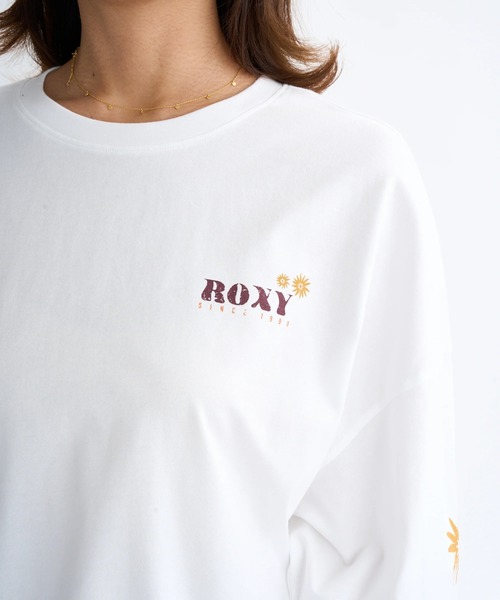 ROXY(ロキシー)の「BELLIS L/S TEE /ロキシールーズシルエットバックプリント長袖ロンT(Tシャツ/カットソー・レディース・グレー/ベージュ/ブラック/ホワイト・LARGE/MEDIUM/SMALL)」の7枚目の写真
