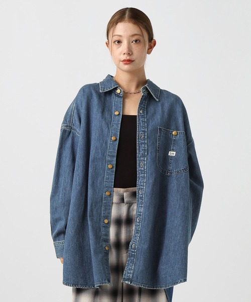 Lee（リー）の「【Lee(リー)】別注ワークシャツチュニック（チュニック・レディース・インディゴブルー/サックスブルー・FREE）」の2枚目の写真