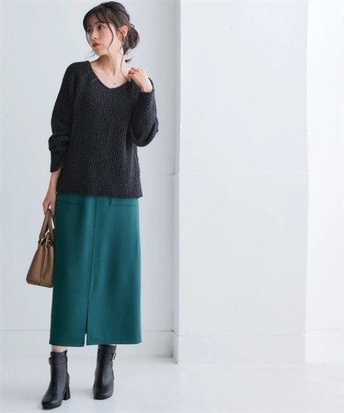 nissen（ニッセン）の「なめらかポンチ素材　前スリットタイトスカート（セットアップ可能）＜大きいサイズ有＞（スカート・レディース・ブラック/チャコールグレー/グリーン/モカ・S/M/L/LL）」の15枚目の写真