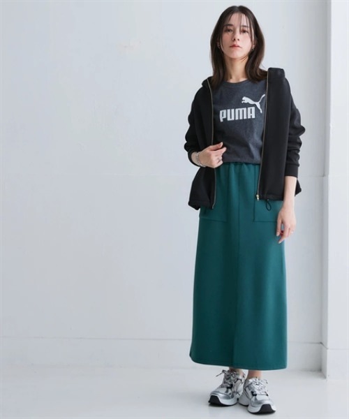 nissen（ニッセン）の「なめらかポンチ素材　前スリットタイトスカート（セットアップ可能）＜大きいサイズ有＞（スカート・レディース・ブラック/チャコールグレー/グリーン/モカ・S/M/L/LL）」の16枚目の写真