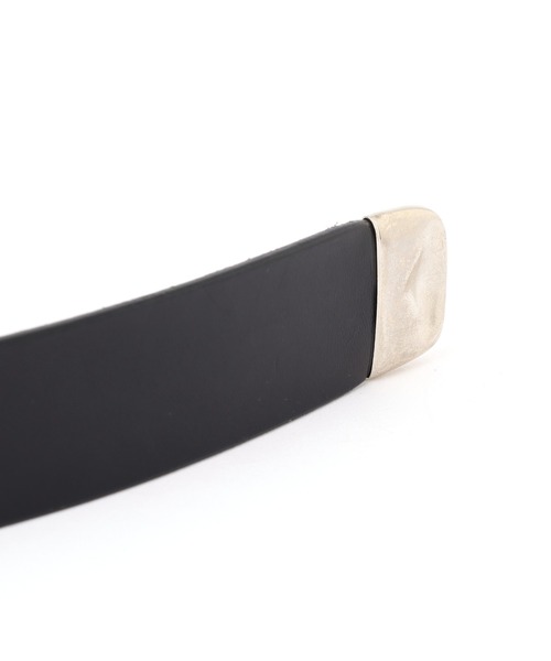 MHL.(エムエイチエル)の「ROLLER BUCKLE LEATHER BELT(ベルト・メンズ・ブラック・FREE)」の6枚目の写真