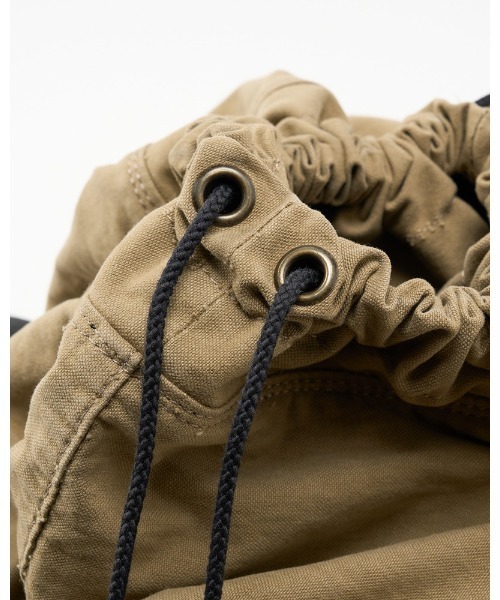 wjk（ダヴルジェイケイ）の「vintage drawstring tote bag（トートバッグ・メンズ・ブラック/ベージュ・FREE）」の11枚目の写真