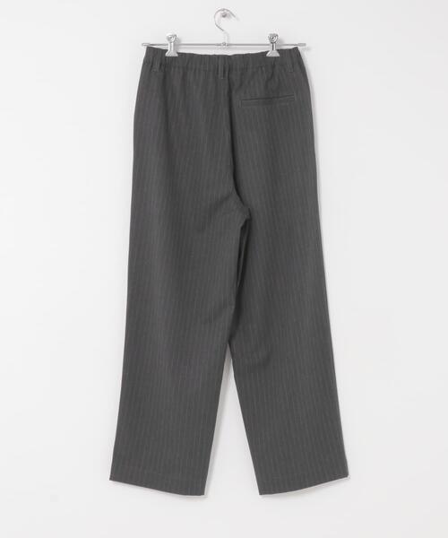 URBAN RESEARCH Sonny Label（アーバンリサーチサニーレーベル）の「ピンストライプイージーパンツ（その他パンツ・メンズ・グレー/ブラウン系その他・MEDIUM/LARGE）」の19枚目の写真