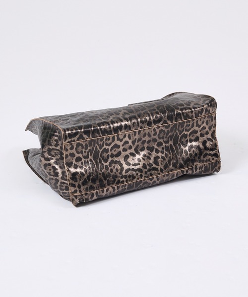 AULENTTI(オウレンティ)の「【WEB限定】【AULENTTI/オウレンティ】ポーチ付きトートバッグ ヒョウ柄(トートバッグ・レディース・シルバー・フリー)」の16枚目の写真
