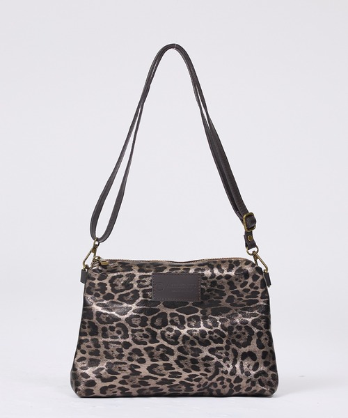 AULENTTI(オウレンティ)の「【WEB限定】【AULENTTI/オウレンティ】ポーチ付きトートバッグ ヒョウ柄(トートバッグ・レディース・シルバー・フリー)」の9枚目の写真