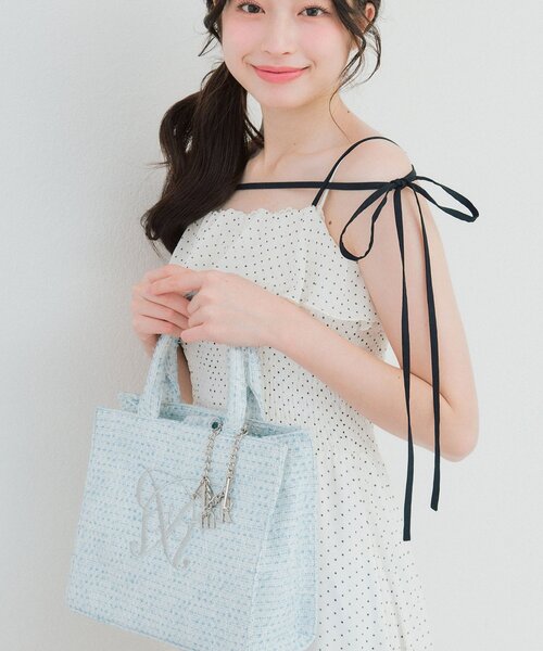 OLIVE des OLIVE(オリーブデオリーブ)の「【タブレット対応/推し活】Aimerianejoie刺繍入りミニトート(トートバッグ・レディース・ライトグレー/アイボリー/ブラック/サックスブルー・FREE)」の7枚目の写真