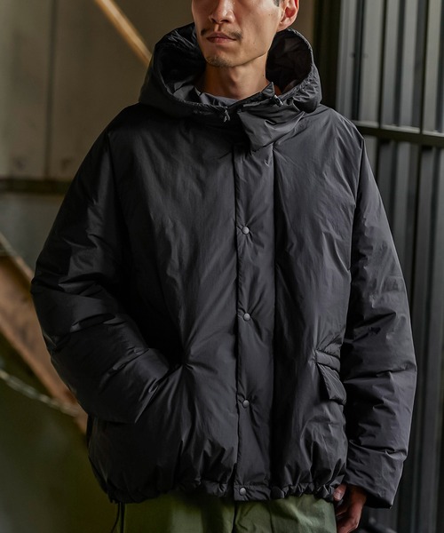 REMI RELIEF（レミレリーフ）の「REMI RELIEF 超軽量ナイロンアウトドアダウンJKTフーディー RN27353002（ダウンジャケット/コート・メンズ・ブラック・LARGE/MEDIUM）」の4枚目の写真