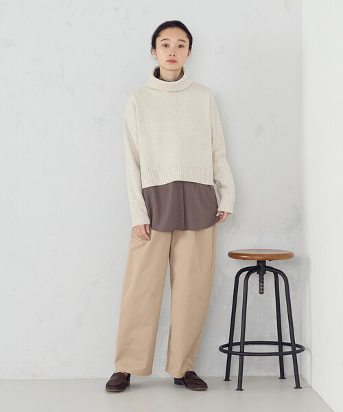 COMME CA ISM（コムサイズム）の「【ウォッシャブル】バックスリット オフタートルニット（ニット/セーター・レディース・ブラウン/ライトグレー/アイボリー/ライラック/サックスブルー・FREE）」の13枚目の写真