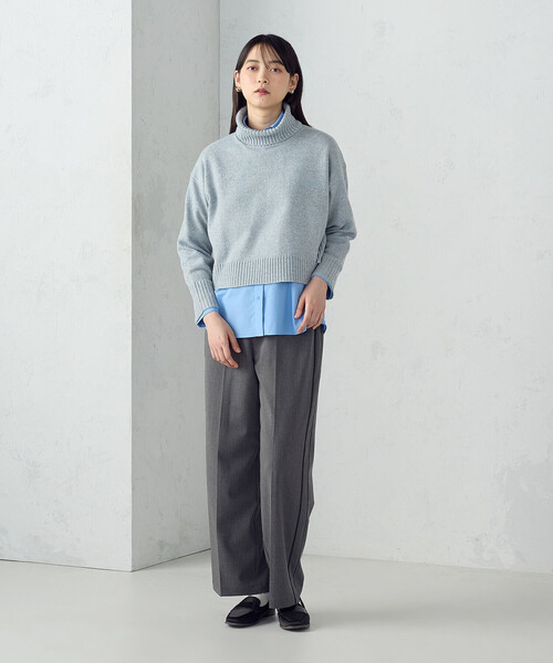 COMME CA ISM（コムサイズム）の「【ウォッシャブル】バックスリット オフタートルニット（ニット/セーター・レディース・ブラウン/ライトグレー/アイボリー/ライラック/サックスブルー・FREE）」の19枚目の写真