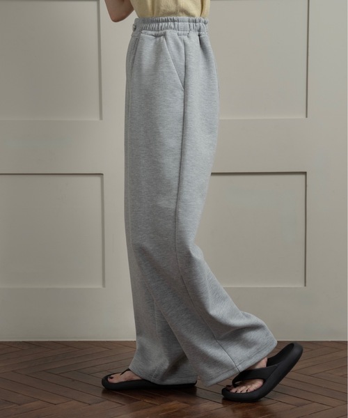 lawgy(ラウジー)の「lawgy original logo embroidery sweat pants / ラウジーオリジナルロゴエンブロイダリースウェットパンツ(スウェットパンツ・レディース・ヘザーグレー/アイボリー/ブラウン・FREE)」の13枚目の写真