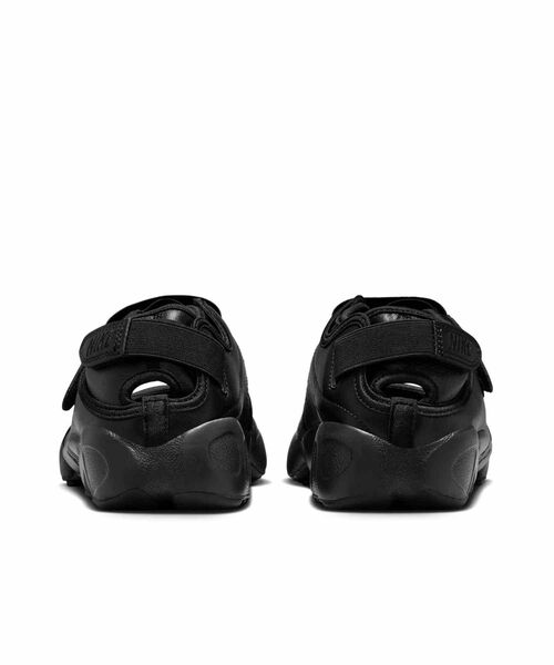 NIKE(ナイキ)の「ナイキ エア リフト ウィメンズシューズ / Nike Air Rift Women's Shoes HM5737-002 Black(スニーカー・レディース・ブラック・26/25/24/23/22)」の14枚目の写真