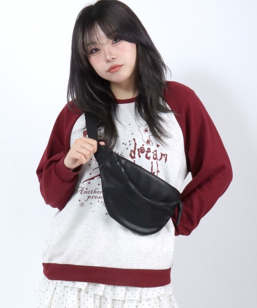 Salong hameu(サロン ハミュー)の「フェイクレザーボディバッグ メンズ レディース ユニセックス/合皮/PU(ボディバッグ/ウエストポーチ・メンズ・ブラック・FREE)」の22枚目の写真