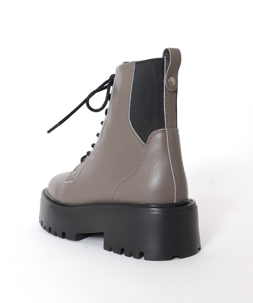 Chiaki Katagiri(チアキカタギリ)の「ボリュームソールレースアップショートブーツ【CHIAKI KATAGIRI】(ブーツ・レディース・グレー・37)」の12枚目の写真