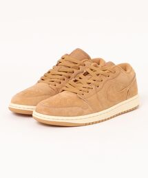 JORDAN BRAND（ジョーダンブランド）の「JORDAN BRAND AIR JORDAN 1 LOW SE エア ジョーダン 1 LOW  SE MHV4089 200FLAX/FLAX（スニーカー）」