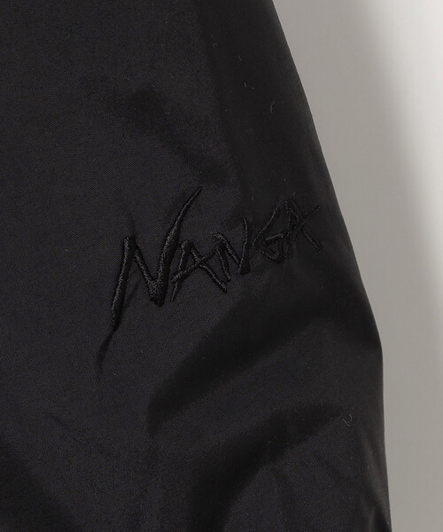 FREAK'S STORE（フリークスストア）の「NANGA/ナンガ NO COLLAR DOWN COAT / ノーカラー ダウンコート / ND2442-1C600（ダウンジャケット/コート・レディース・オリーブ/ブラック/オフホワイト・SMALL/MEDIUM）」の16枚目の写真