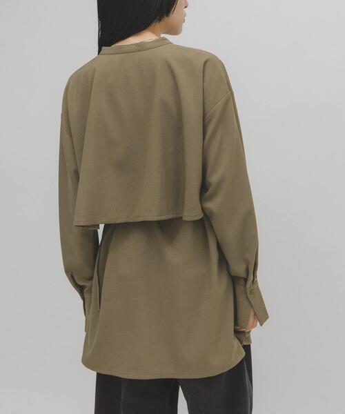 KBF（ケイビーエフ）の「レイヤードミニシャツワンピース（ワンピース・レディース・チャコールグレー/ブラウン/オフホワイト・ONE）」の15枚目の写真