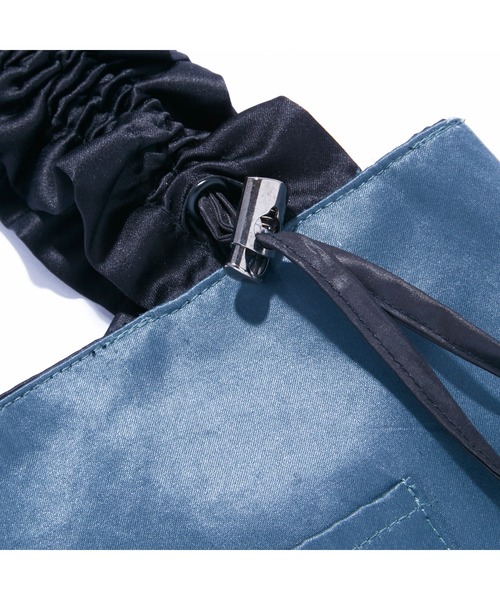 IRIS47(イリスフォーセブン)の「【IRIS 47】 giggle tote bag/ギグル トート バッグ(トートバッグ・レディース・ネイビー/ブラック・FREE)」の6枚目の写真