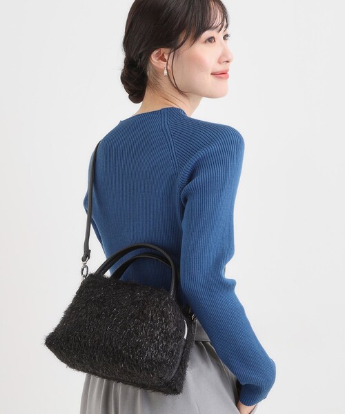 SHOO・LA・RUE(シューラルー)の「ラメ入り生地ショルダーバッグ(ショルダーバッグ・レディース・ブラック/ナチュラル/グレー/ダークブラウン・00)」の18枚目の写真