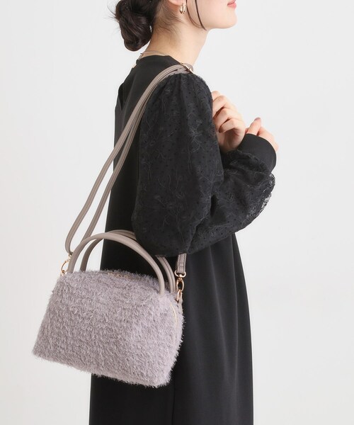 SHOO・LA・RUE(シューラルー)の「ラメ入り生地ショルダーバッグ(ショルダーバッグ・レディース・ブラック/ナチュラル/グレー/ダークブラウン・00)」の22枚目の写真