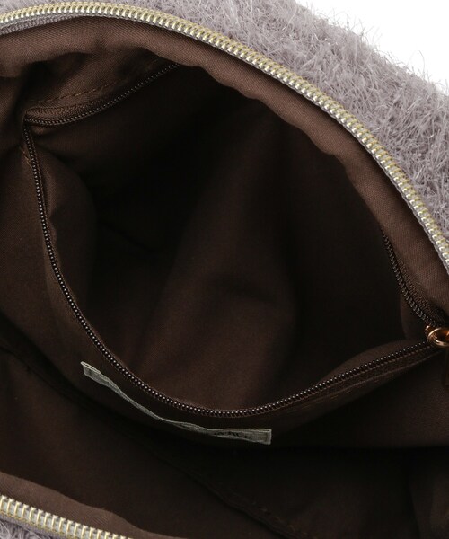 SHOO・LA・RUE(シューラルー)の「ラメ入り生地ショルダーバッグ(ショルダーバッグ・レディース・ブラック/ナチュラル/グレー/ダークブラウン・00)」の13枚目の写真