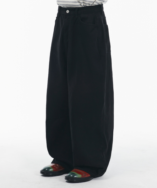 SIGNATURE（シグネチャ）の「ワイドカーブドダーツコットンパンツ【ブラック】（その他パンツ・レディース・その他・LARGE/X-LARGE/SMALL/MEDIUM）」の12枚目の写真