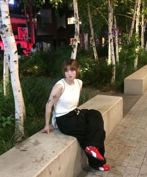 SIGNATURE（シグネチャ）の「ワイドカーブドダーツコットンパンツ【ブラック】（その他パンツ・レディース・その他・LARGE/X-LARGE/SMALL/MEDIUM）」の5枚目の写真