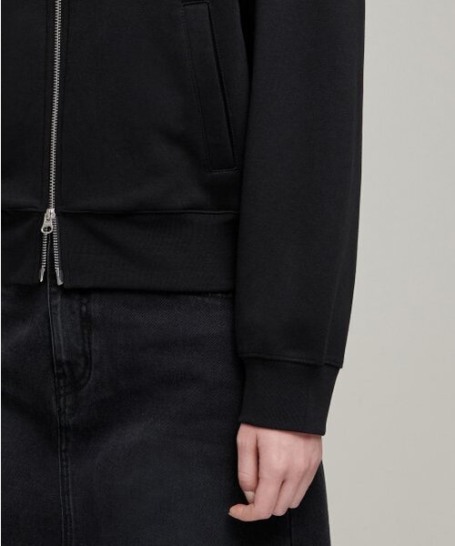 MUSINSA STANDARD WOMAN（ムシンサスタンダードウーマン）の「ウィメンズフラットテリー ハイネックスウェットジップアップ[ブラック]（スウェット・レディース・その他・SMALL/MEDIUM/LARGE/X-SMALL）」の8枚目の写真