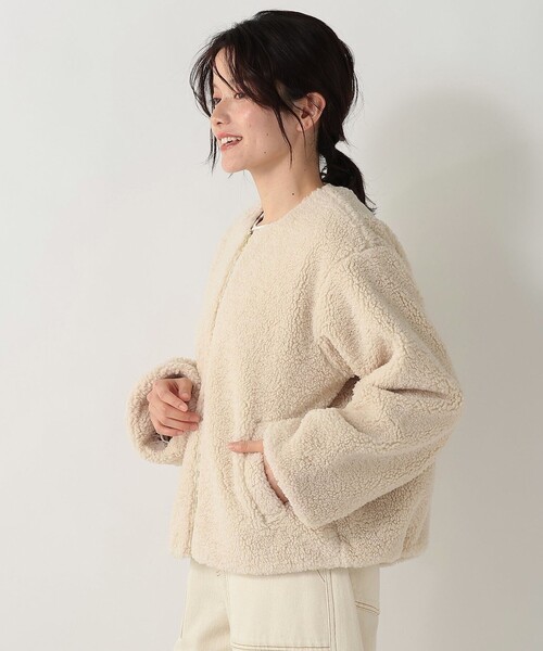 Afternoon Tea（アフタヌーンティー）の「ボアノーカラージャケット（その他アウター・レディース・ライトブラウン/ライトベージュ・MEDIUM）」の4枚目の写真