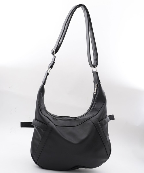 WEGO（ウィゴー）の「WEGO/ハーフムーンPUショルダー（ショルダーバッグ・レディース・ブラック/ブラック系その他・FREE）」の7枚目の写真