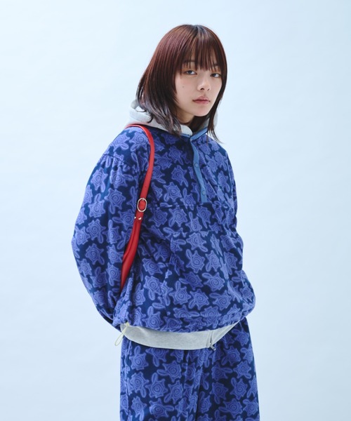 common gull products.(コモンガルプロダクツ)の「さみしさの気配がするフリース(その他アウター・レディース・パープル系/グレー系/ネイビー/チャコール・SMALL/MEDIUM/LARGE)」の9枚目の写真