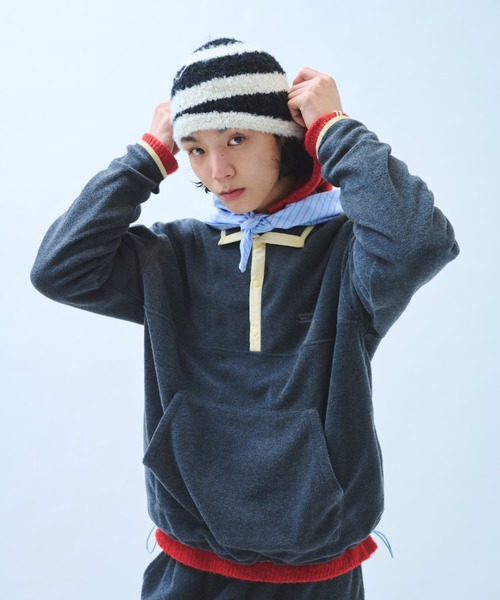 common gull products.(コモンガルプロダクツ)の「さみしさの気配がするフリース(その他アウター・レディース・パープル系/グレー系/ネイビー/チャコール・SMALL/MEDIUM/LARGE)」の18枚目の写真