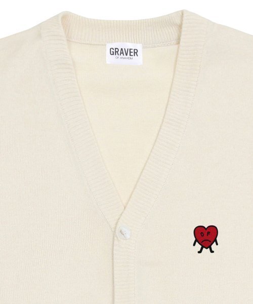 GRAVER（グレーバー）の「[ユニセックス]ドローイングハート刺繍ニットカーディガン_クリーム（カーディガン/ボレロ・レディース・アイボリー・FREE）」の3枚目の写真