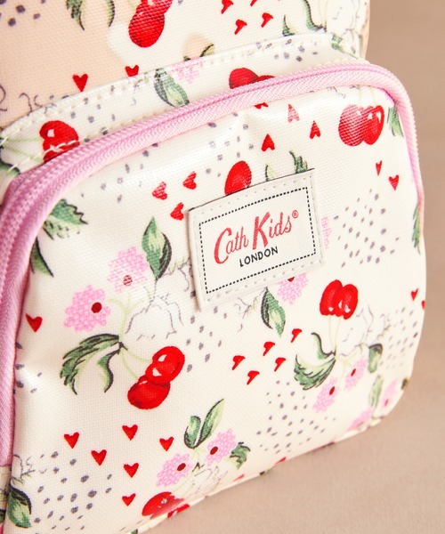 Cath Kidston（キャスキッドソン）の「キッズ ミニ バックパック Cherry Bunches（バックパック/リュック・キッズ・その他・FREE）」の2枚目の写真