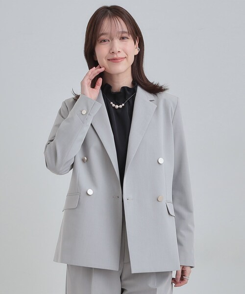SHOO・LA・RUE（シューラルー）の「【セットアップ可/S-LL/洗濯機可】マニッシュに決まる ダブルブレストジャケット（テーラードジャケット・レディース・ライトグレー/ネイビー・01/04/03/02）」の3枚目の写真