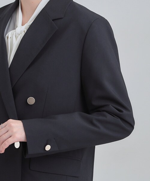 SHOO・LA・RUE（シューラルー）の「【セットアップ可/S-LL/洗濯機可】サッと軽やかに羽織りやすい Wブレストジャケット（テーラードジャケット・レディース・ライトグレー/ネイビー・01/04/03/02）」の16枚目の写真