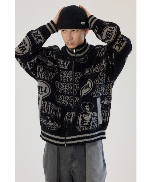 RODEO CROWNS WIDE BOWL(ロデオクラウンズワイドボウル)の「グラフィティーニットスタジャン(スタジャン・メンズ・ブラック/レッド/ブルー・LARGE/MEDIUM)」の2枚目の写真